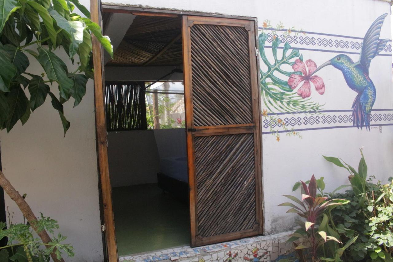 Kaluta Hostel Паломино Екстериор снимка