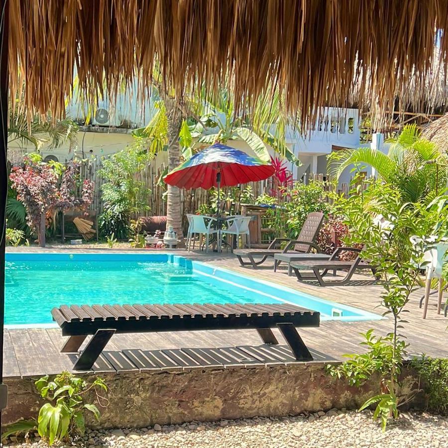 Kaluta Hostel Паломино Екстериор снимка